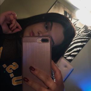 Meet your Posher, Raven